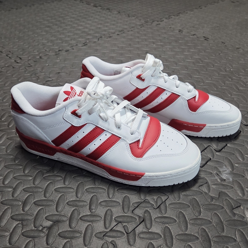 Adidas Rivalry Low, NEW, men's sz 12, White & Red